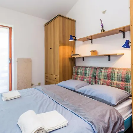 Cozy In With House Sea View Apartament