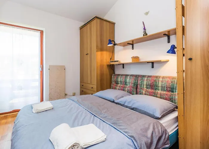 Lovely In With Wifi Apartmán